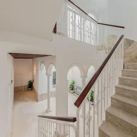 Apartamento Isg Puerta Jerez 02 *